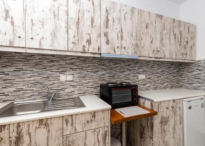 Apartment Ostrich Fira (Santorini)